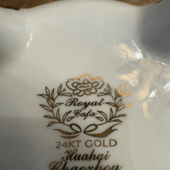 ✨ Vintage 14pc 24K Gold Greek Key Porcelain Tea & Sake Set - Picture 5 of 12